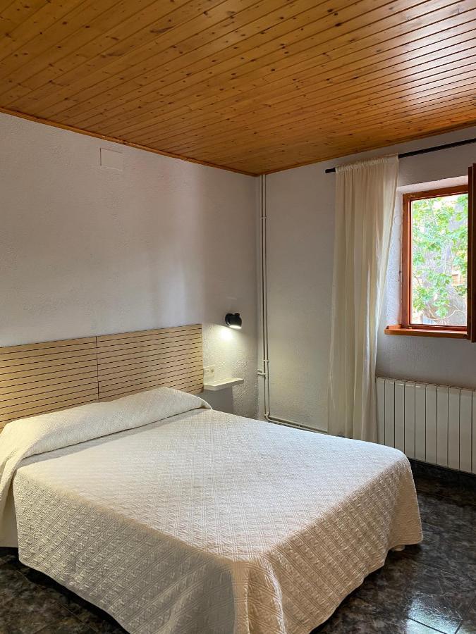 Hotel Rural Cal Amadeu Vilanova de Escornalbou Exterior photo